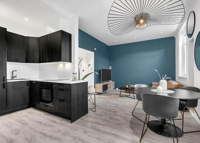 Newly Renovated - Downtown Apartamento *